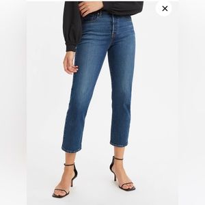 Levi’s Wedgie Straight Dark Wash Jeans 23Wx28L